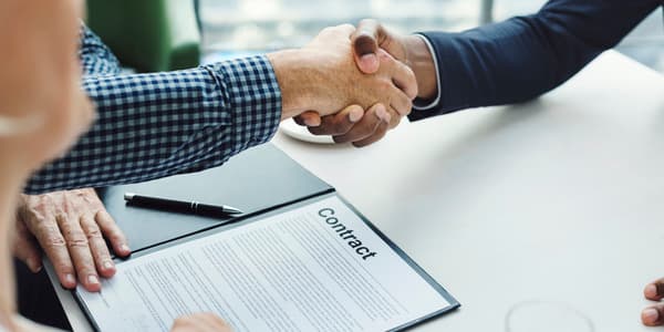 Юридическое сопровождение при заключении договоров